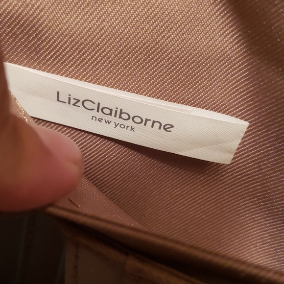 SALE -  Liz Clabourne Wallet - Picture 5 of 7